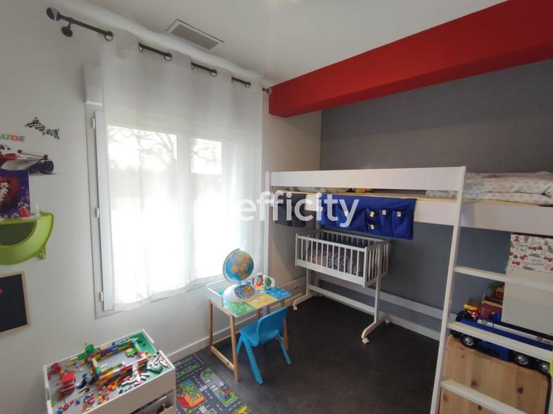 Maison - 146 m² - 7 pièces