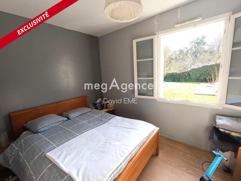 Maison traditionnelle - 147 m² - 6 pièces