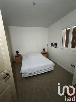 Maison - 312 m² - 12 pièces