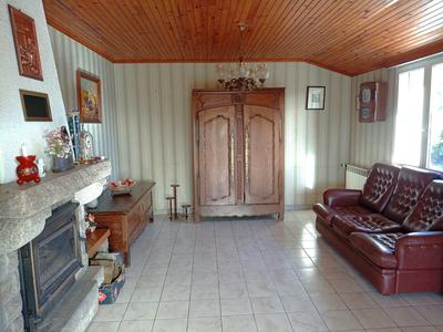 Maison - 97 m² - 4 pièces