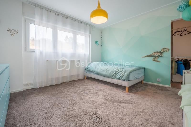 Maison - 166 m² - 8 pièces