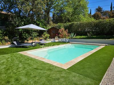 Maison - 163 m² - 6 pièces