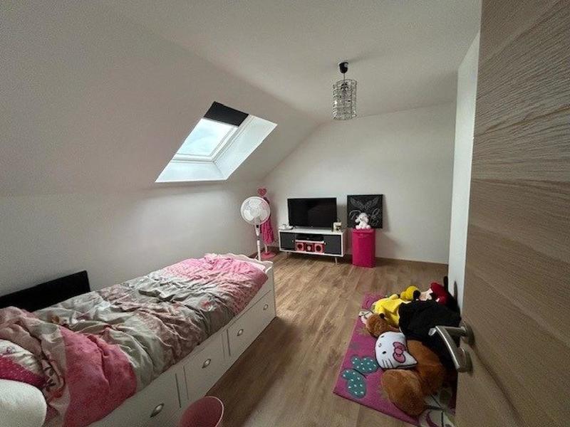 Maison - 195 m² - 7 pièces