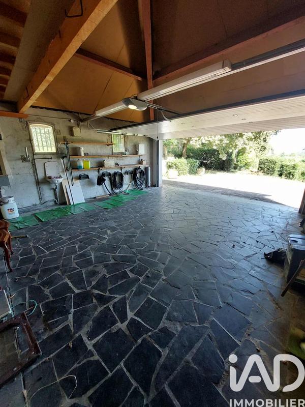 Maison - 389 m² - 10 pièces