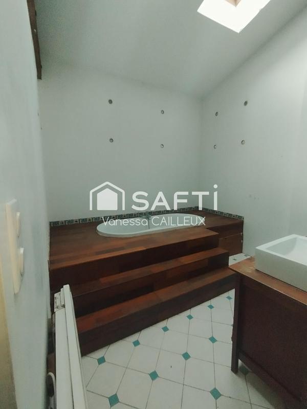 Maison - 189 m² - 6 pièces