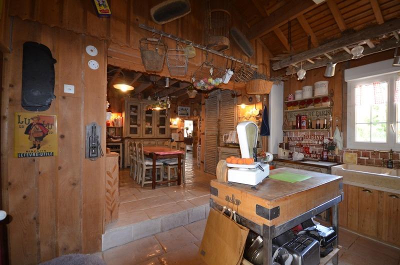 Maison - 226 m² - 7 pièces