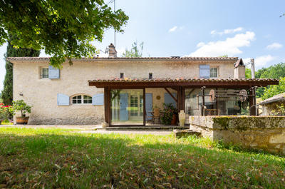 Maison - 170 m² - 7 pièces