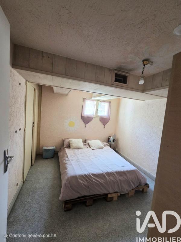 Maison - 307 m² - 7 pièces