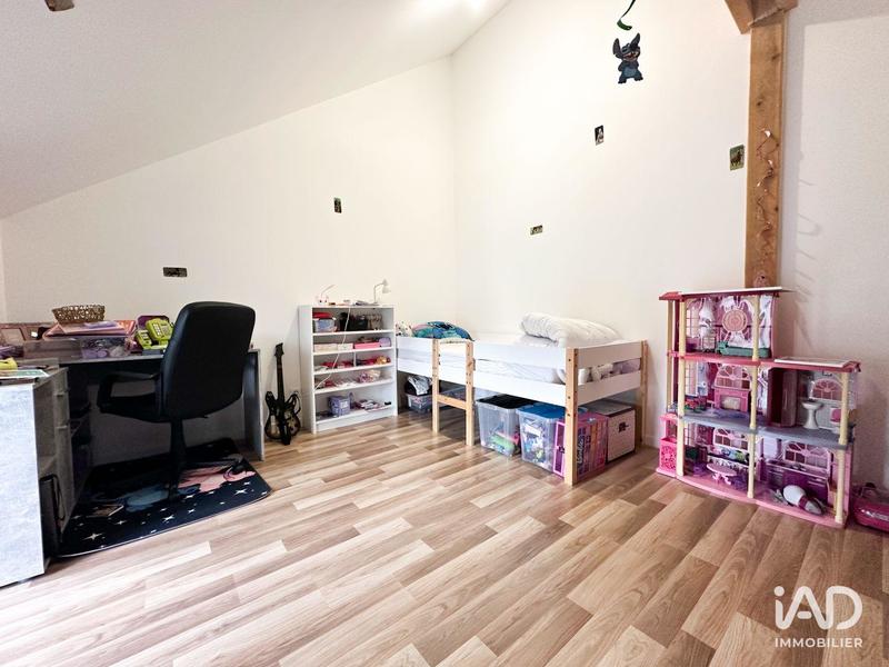 Maison - 96 m² - 4 pièces