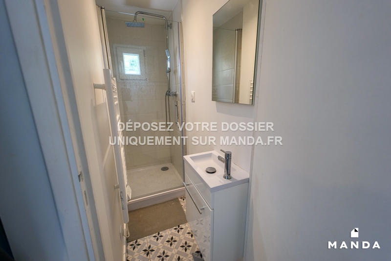 Chambre - 17 m² - 7 pièces