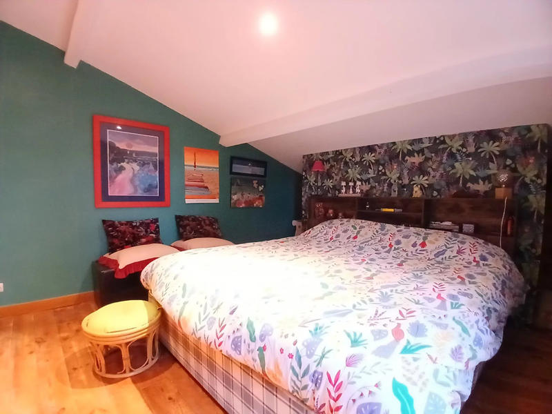 Maison - 97 m² - 5 pièces