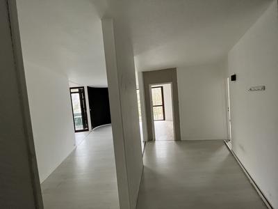 Appartement - 75 m² - 4 pièces