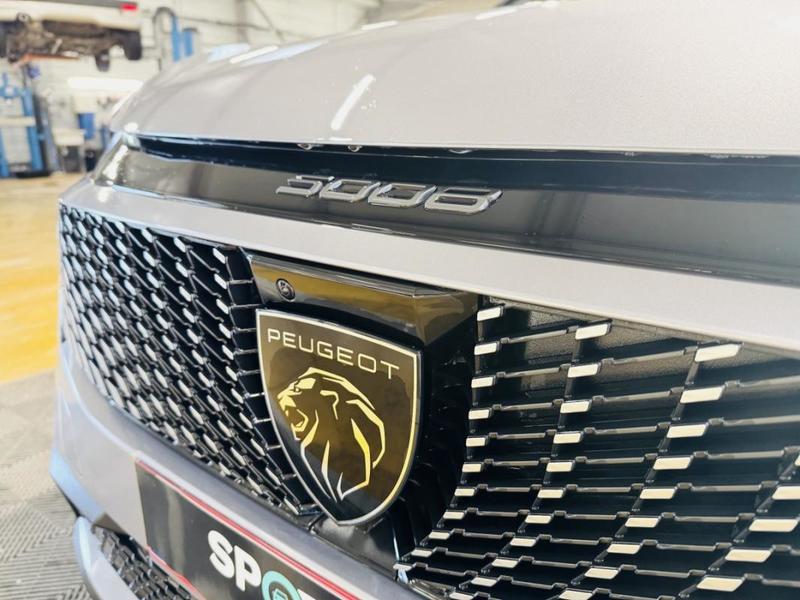 5008 (3) 1.2 Hybrid 145 E-Dcs6 Gt Alcantara &amp; 360