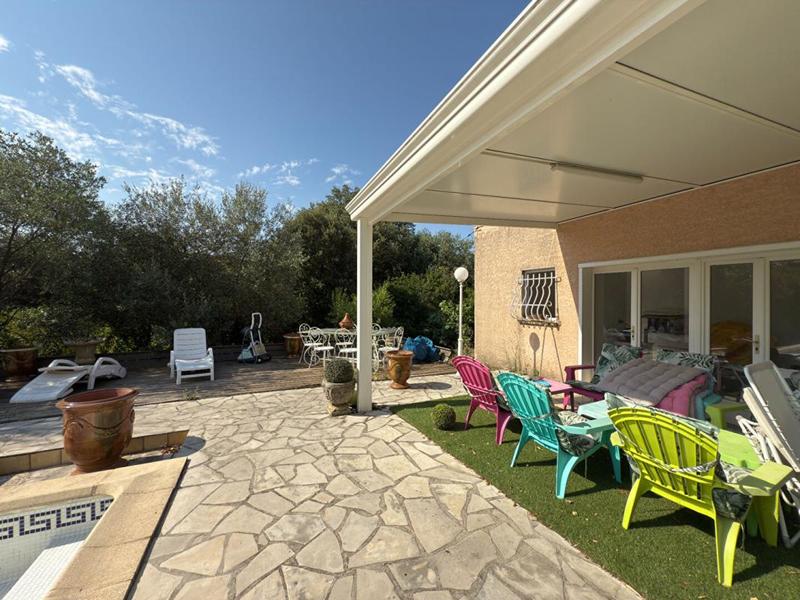 Villa - 120 m² - 6 pièces