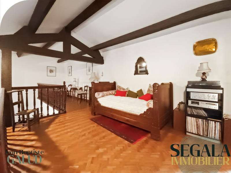 Maison - 153 m² - 5 pièces