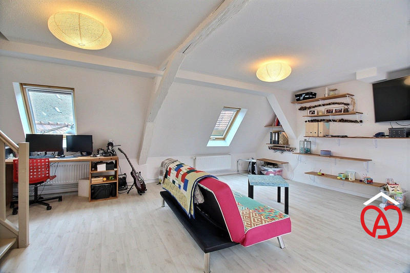 Appartement - 84 m² - 4 pièces