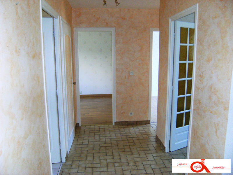 Maison - 180 m² - 7 pièces