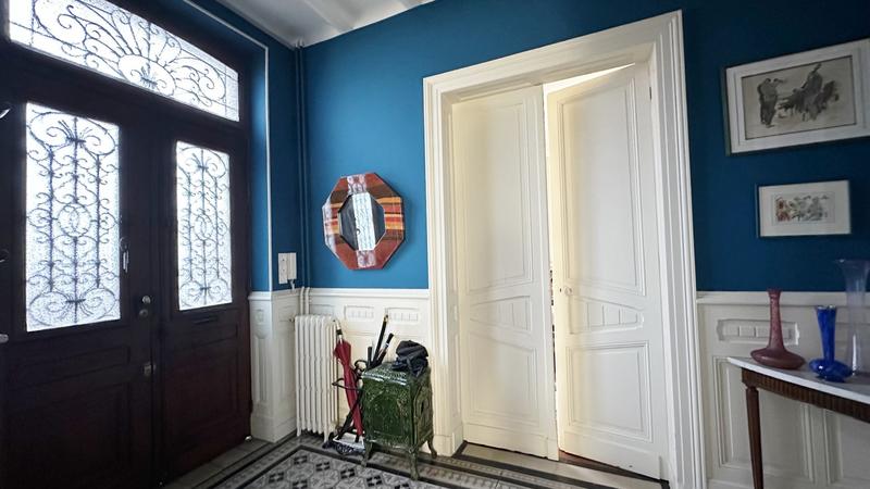 Maison bourgeoise - 202 m² - 8 pièces