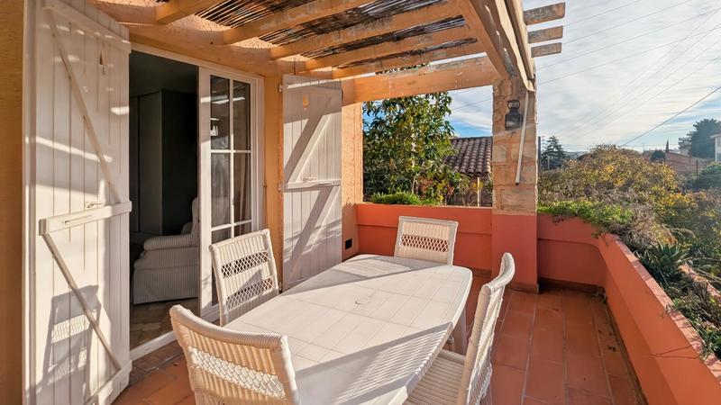 Appartement - 74 m² - 2 pièces