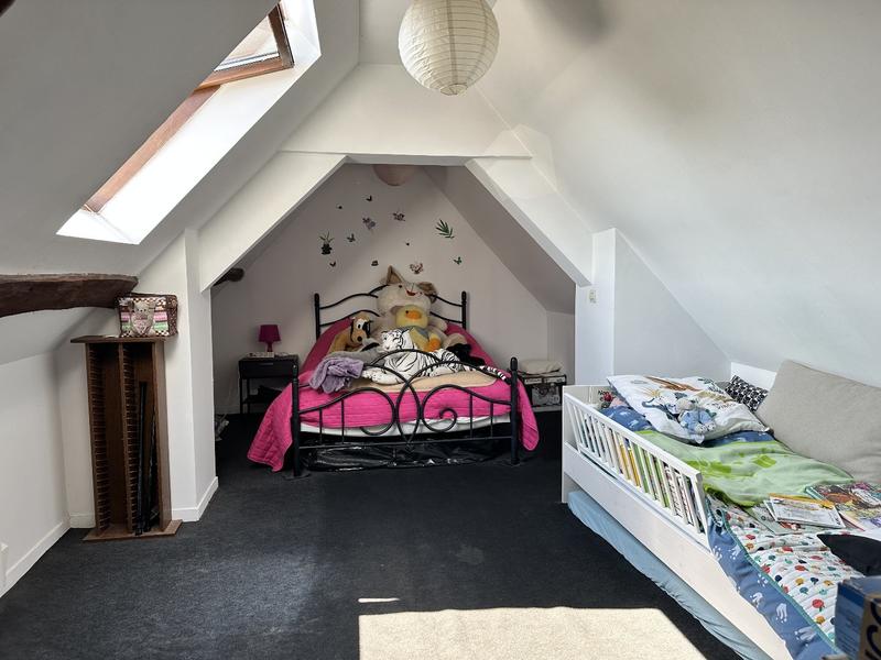 Maison - 98 m² - 4 pièces