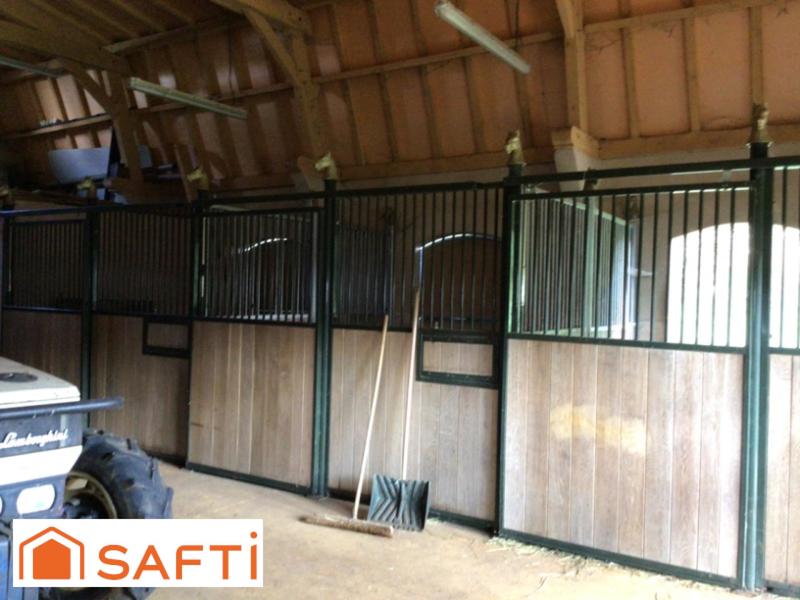 Propriété - 454 m² - 11 pièces