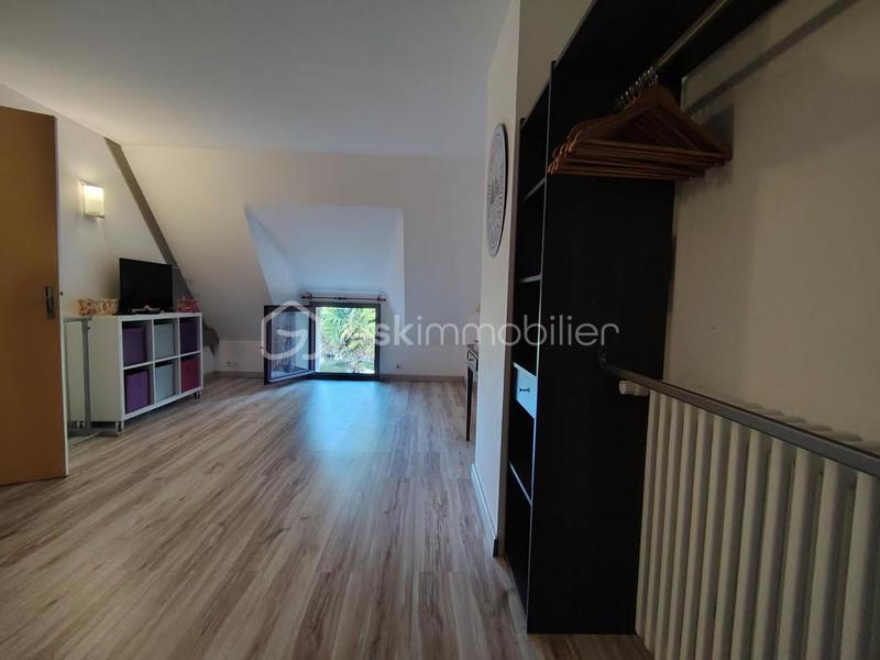 Chaumière - 128 m² - 6 pièces