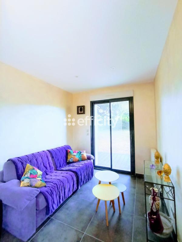 Villa - 180 m² - 6 pièces