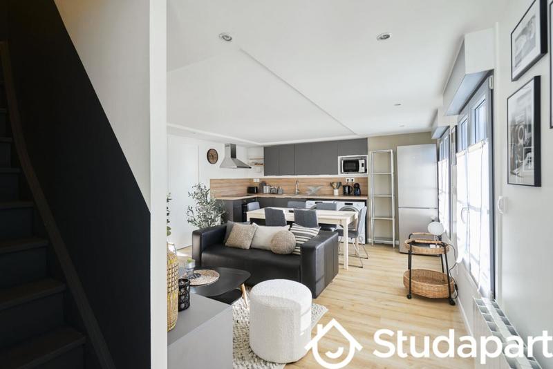 Chambre - 10 m² - 1 pièce