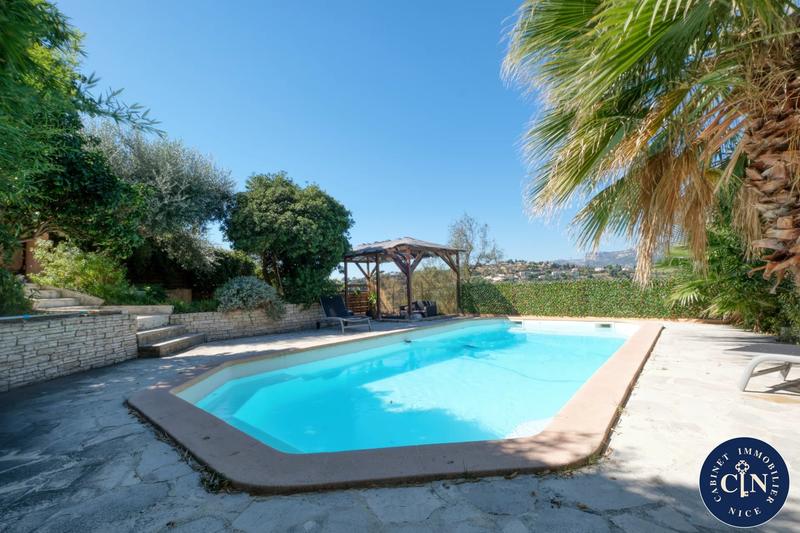 Maison - 157 m² - 5 pièces