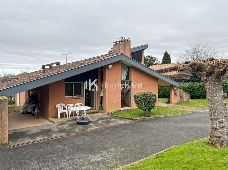 Villa - 163 m² - 6 pièces