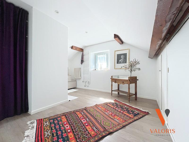 Maison - 148 m² - 5 pièces