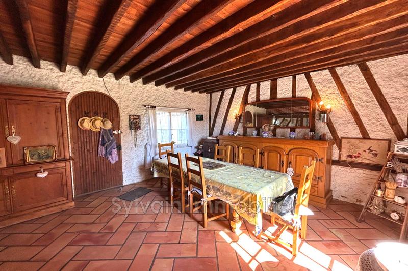 Maison - 141 m² - 6 pièces