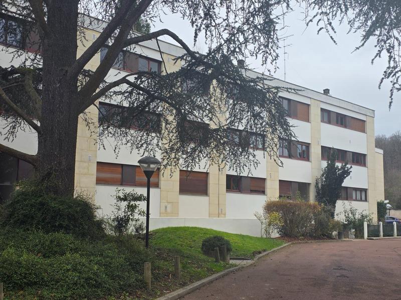 Appartement - 86 m² - 4 pièces