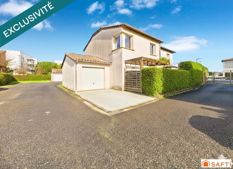 Maison - 100 m² - 5 pièces