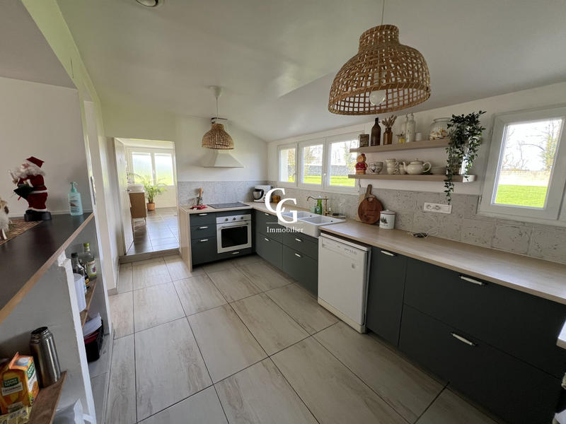 Maison ancienne - 111 m² - 4 pièces