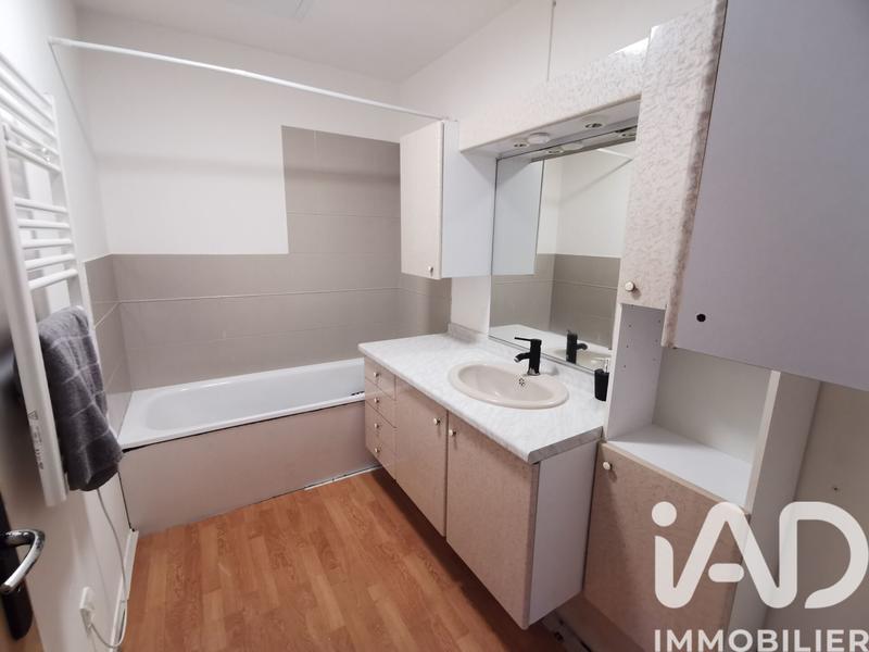 Maison - 99 m² - 4 pièces