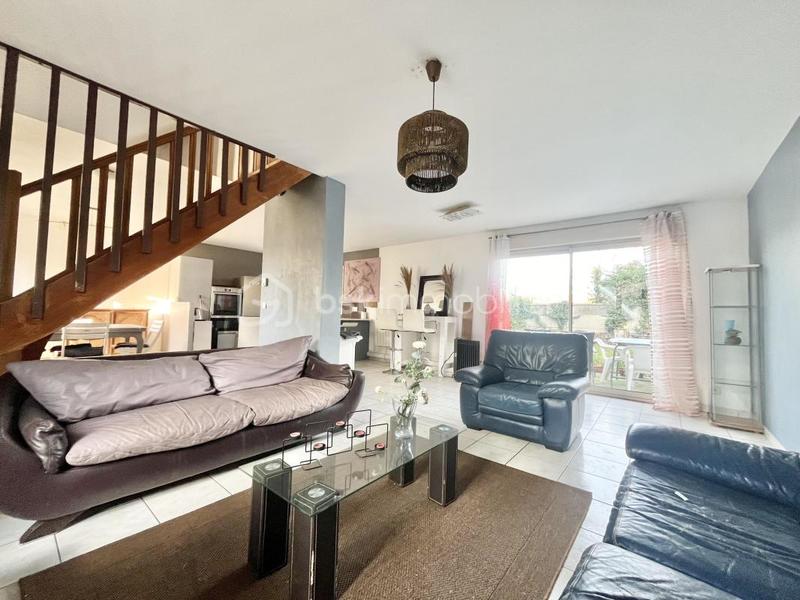 Maison - 87 m² - 5 pièces