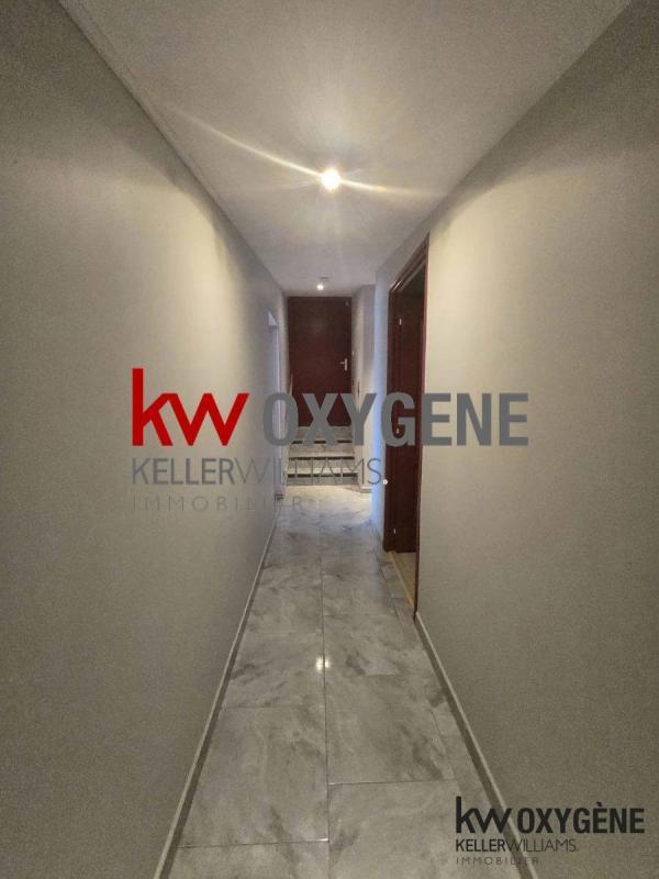 Maison - 215 m² - 9 pièces