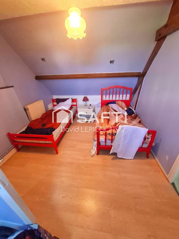 Maison - 68 m² - 9 pièces