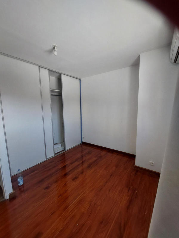 Appartement - 91 m² - 5 pièces