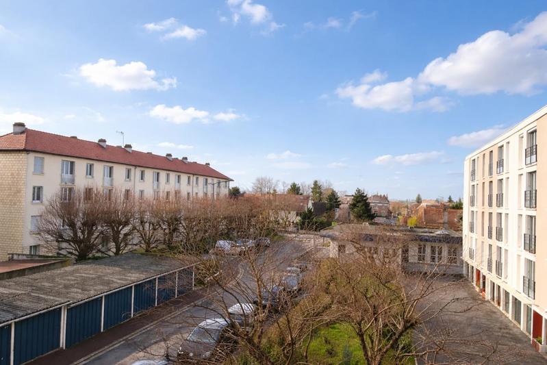 Appartement - 82 m² - 4 pièces