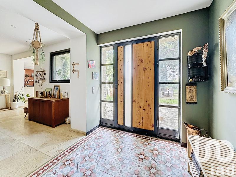 Maison - 269 m² - 8 pièces