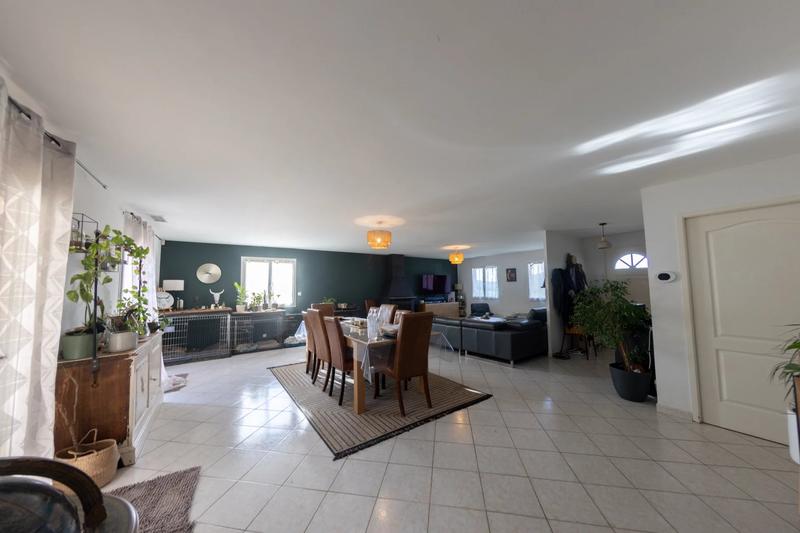 Maison - 172 m² - 5 pièces
