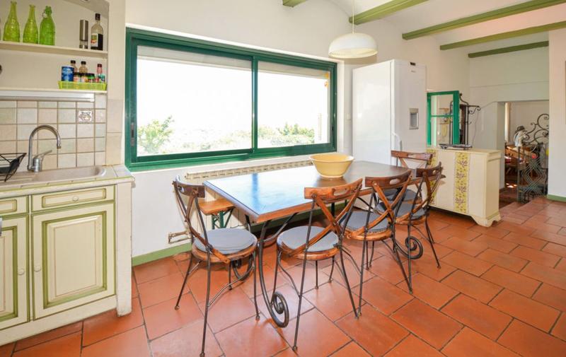 Maison - 98 m² - 5 pièces