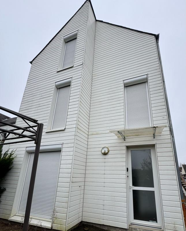 Maison de ville - 90 m² - 4 pièces