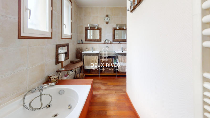 Appartement - 150 m² - 4 pièces