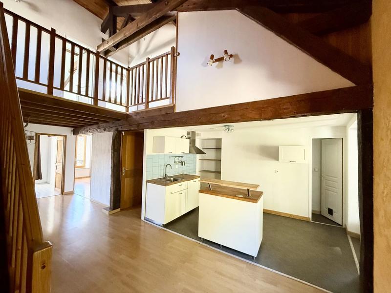 Maison - 149 m² - 8 pièces