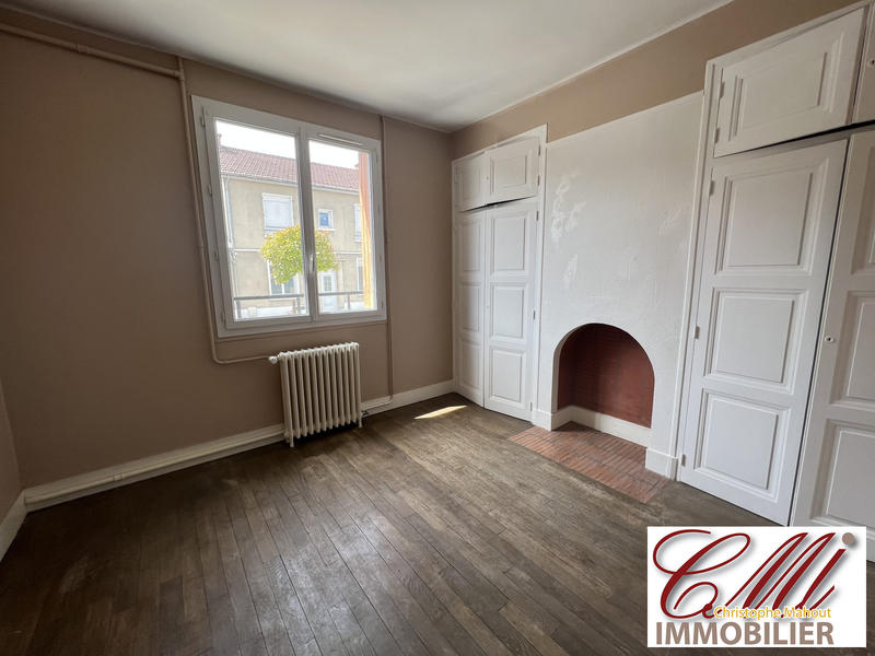 Maison - 180 m² - 7 pièces