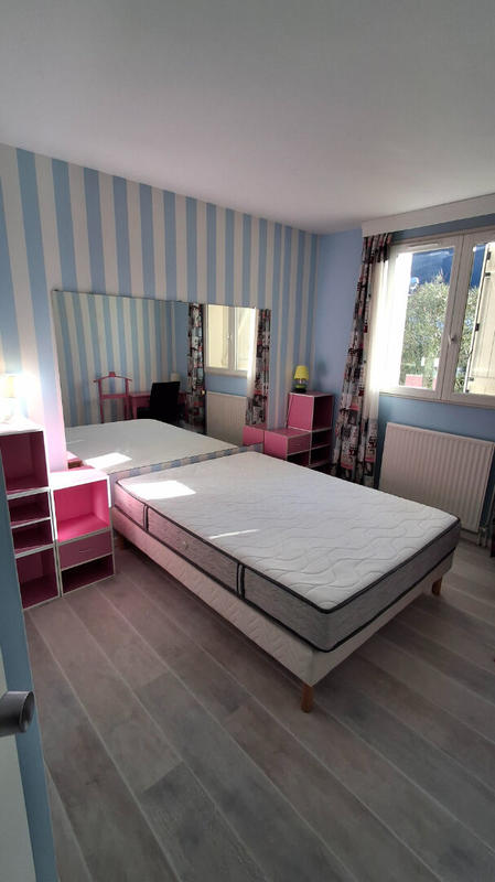 Maison - 97 m² - 6 pièces