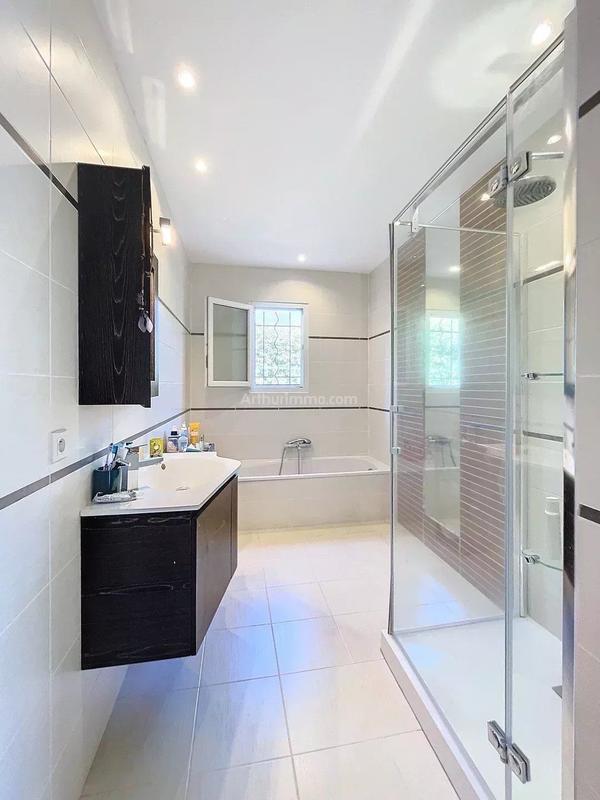 Maison - 113 m² - 5 pièces